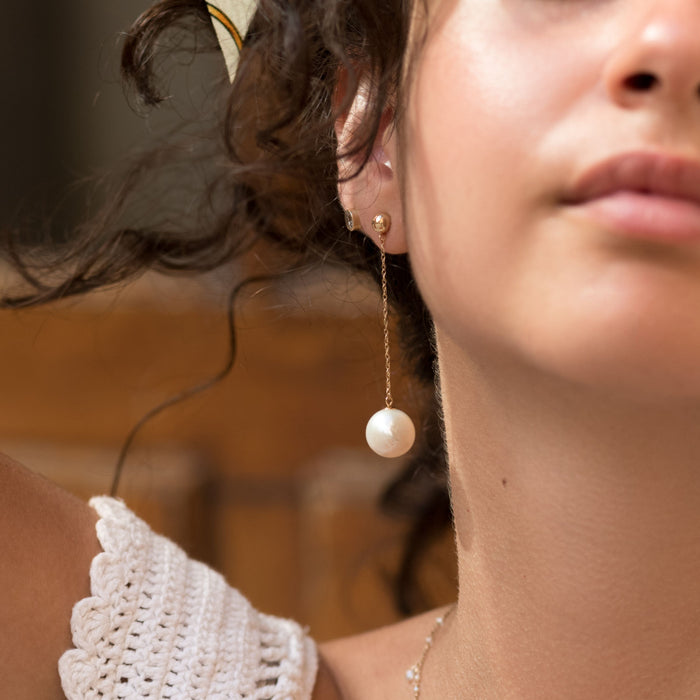 Girl with a Pearl Earrings